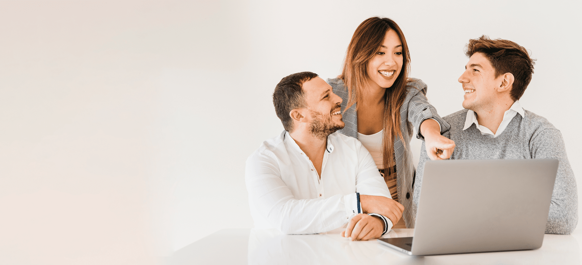 Mudramoney png Slider-2